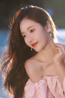 孤男寡女落瑛纷飞